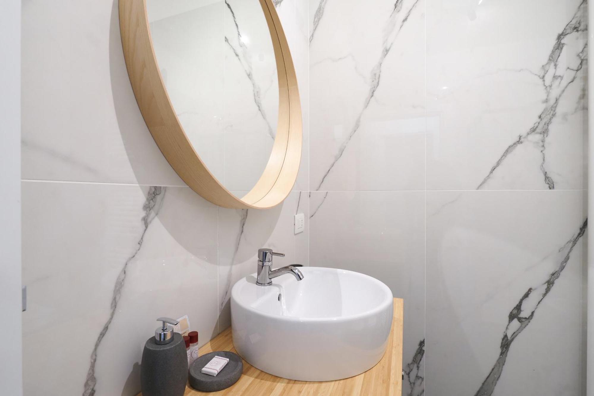 Mila Apartments Fiera มิลาน ภายนอก รูปภาพ