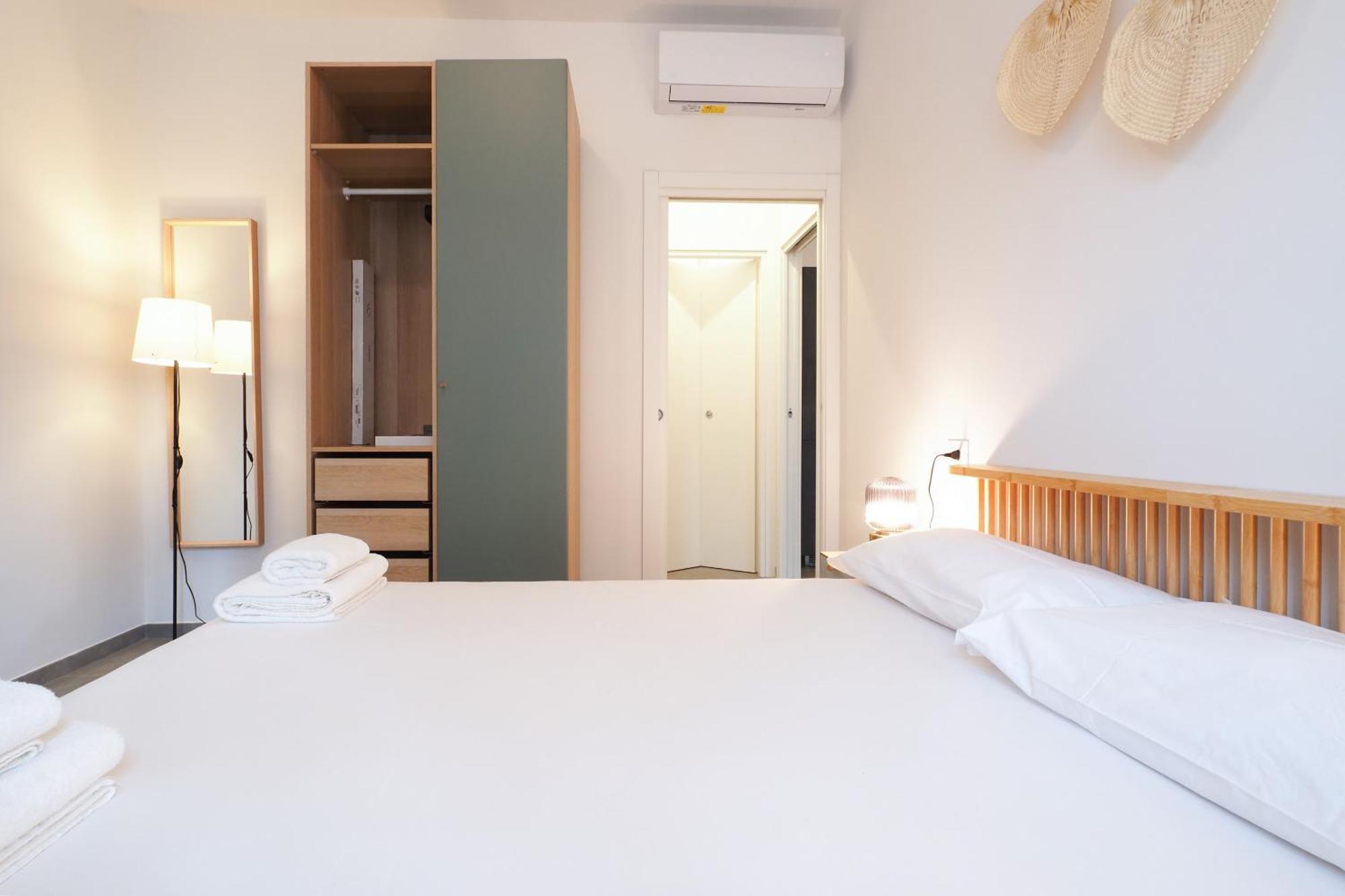 Mila Apartments Fiera มิลาน ภายนอก รูปภาพ